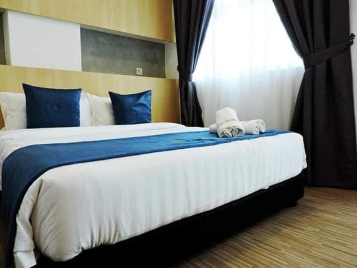 My Rainforest Suite Hotel Self Check In Out Kuah Exterior photo